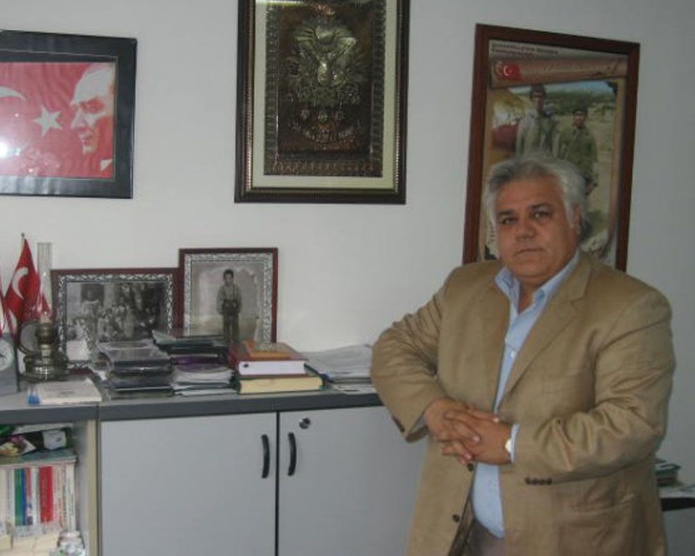 Yunus ULUPINAR Kimdir?